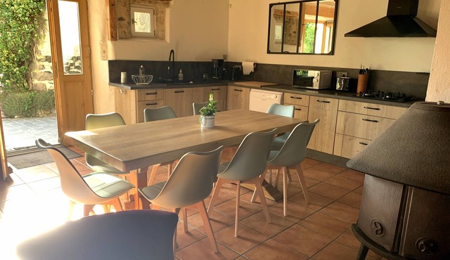 CHARMING ARDECHOIS STONE COTTAGE IN THE HEART OF THE EYRIEUX VALLEY