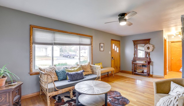 Charming Arnold Home w/Patio & Chicken Coop!