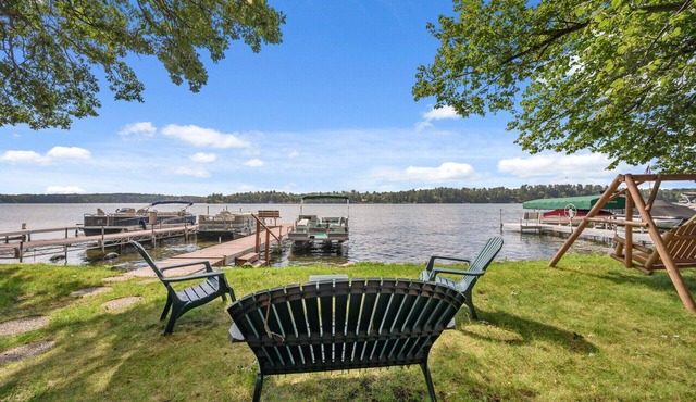 Charming Balsam Lake Waterfront Cabin/Cottage-Twinhome