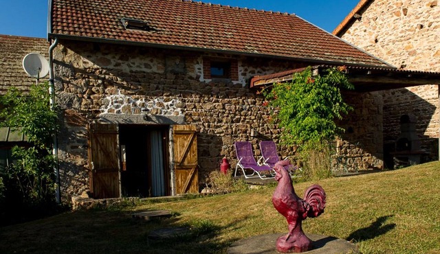 Charming Barn with Garden and Pets Allowed