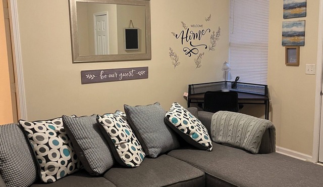 Charming Basement Unit with WiFi and AC in lovely Sugar Hill