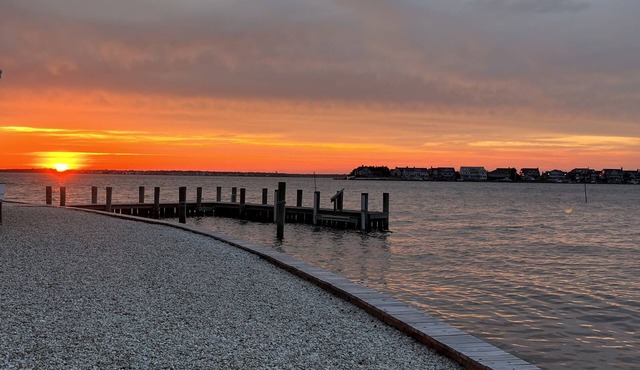 Charming bayside Mantoloking Home