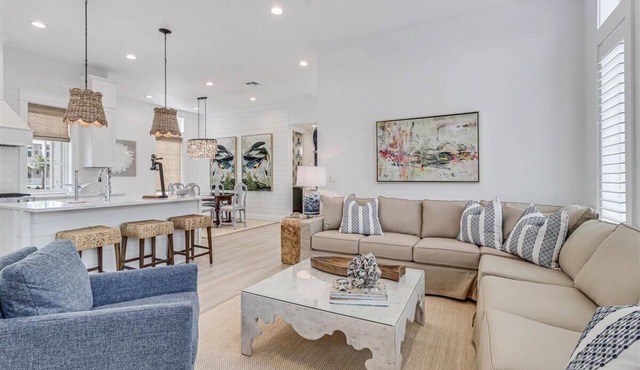 Charming Beach Cottage with Petite Park View and 20+ Resort Like Amenities