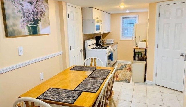 Charming Beach House Steps From Boardwalk w/Free Parking & Badges