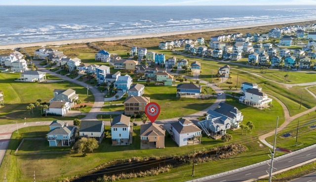 Charming Beachside Retreat: Steps from the Sand and Surf