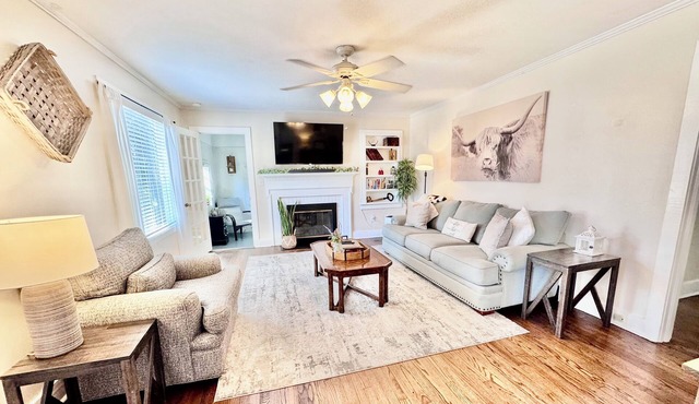 Charming Beaufort Retreat Entire Home Just Minutes from Downtown & Parris Island