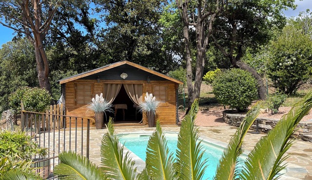 Charming bed and breakfast, massages and wellness 10 min from Saint Florent