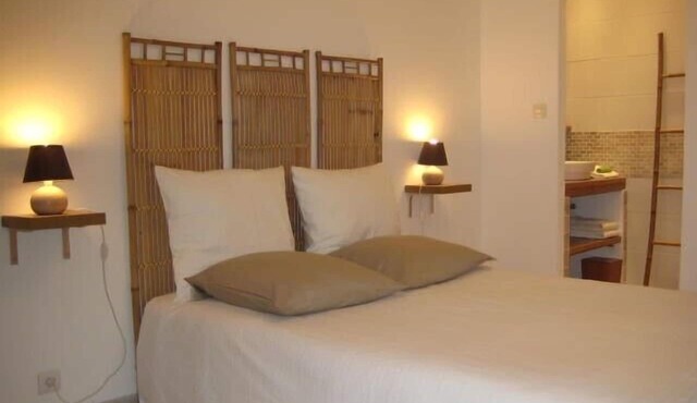 Charming Bed and Breakfast in the heart of the Maures Nature Reserve