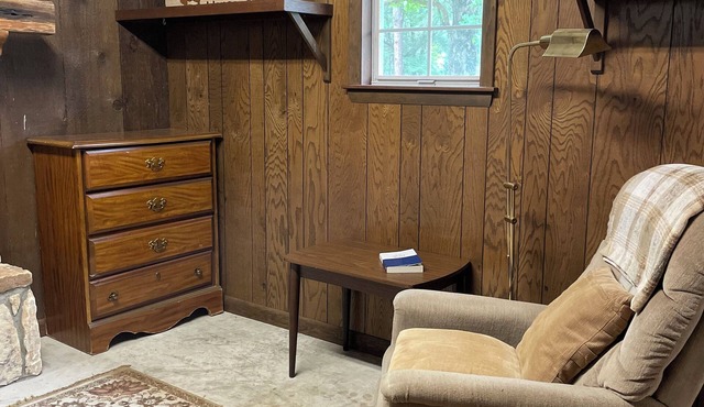 Charming bed & breakfast in delightful Tallahassee with AC, WiFi