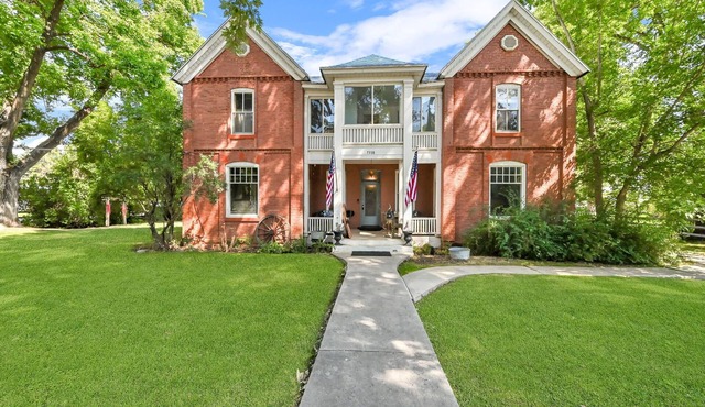 Charming bed & breakfast with WiFi in Huntsville