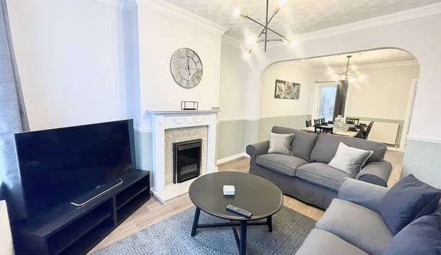 Charming Bedminster Home - Sleeps 8