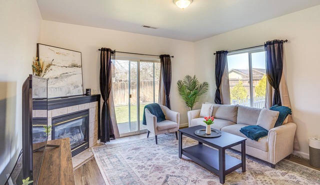 Charming Bend Home w/Porch & Yard: Great Location