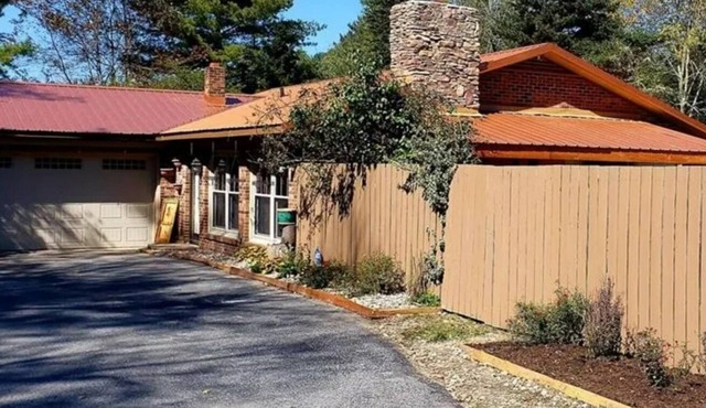 Charming Boone Getaway with Pool, Hot Tub & Mountain Vibes