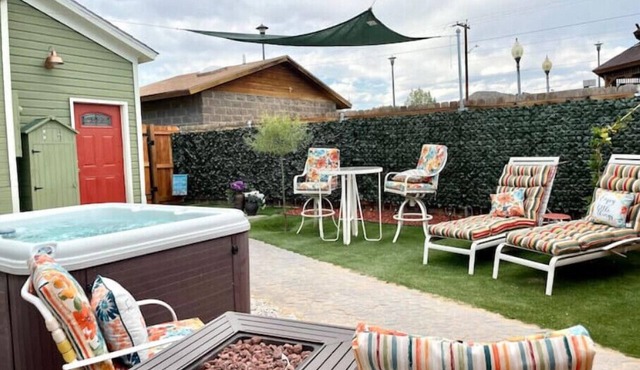 Charming Boutique Hotel with Private Hot Tubn