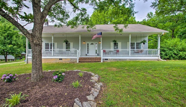Charming Boydton Retreat ~ 5 Mi to Kerr Lake!