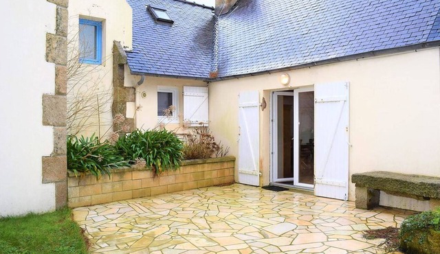 Charming Breton House, Enclosed Garden, WiFi, Near Beaches, Bikes Available - Trébeurden