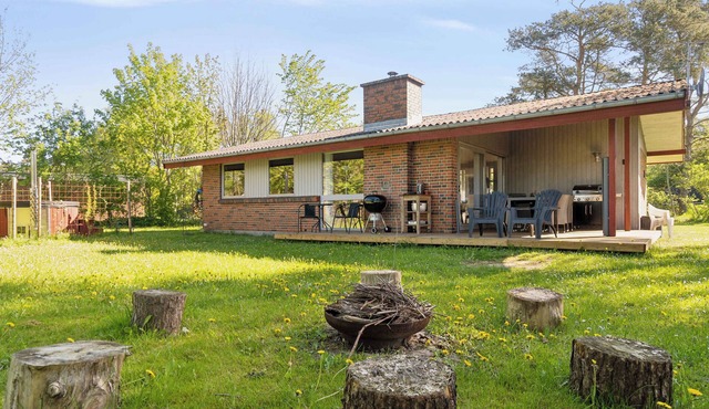 Charming brick house with sauna and fjord view