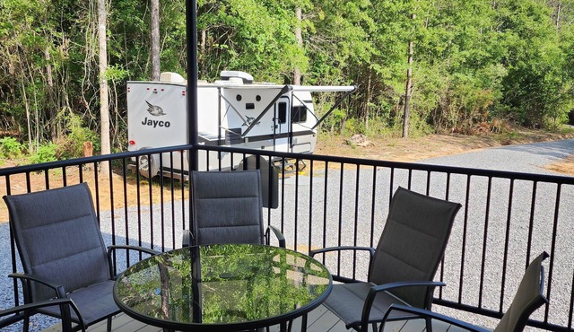 Charming bungalow 1 hour from New Orleans and 45 minutes from Gulf Coast