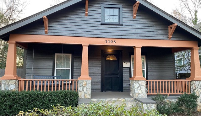 Charming bungalow in historic Cherry Neighborhood - Amazing Location