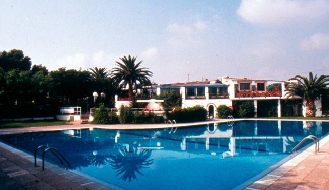 Charming bungalow near the beach, pet-friendly