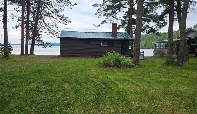 Charming Cabin 9 on Big Basswood Lake