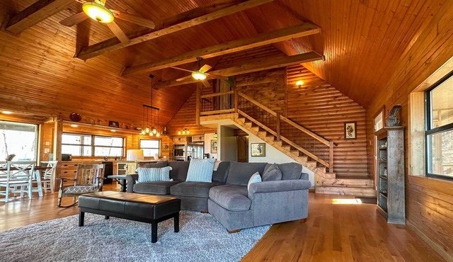 Charming Cabin w/Hot Tub, Fire Pit & Views!