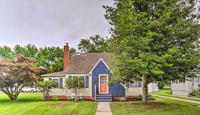 Charming Cambridge Cottage w/ Beach Access!