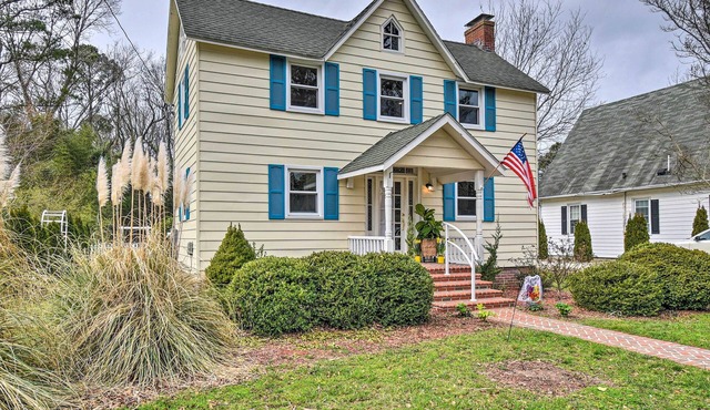 Charming Cape Charles Vacation Rental Home!