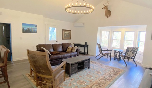 Charming Carolina Cottage Nestled in Blue Ridge Mtns Sapphire, Toxaway, Cashiers