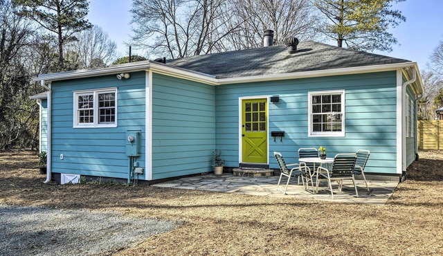 Charming Carrboro Home - Walk to Downtown!