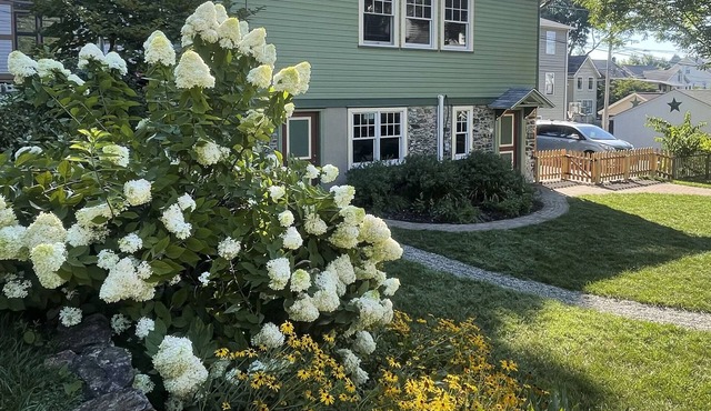 Charming Carriage House in the Heart of Kennett