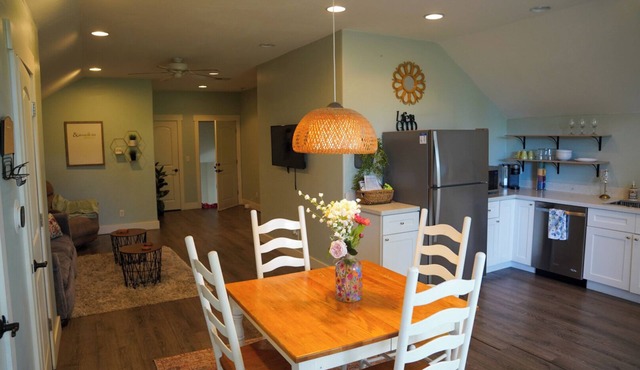 Charming Carriage Home in Gilbert, AZ