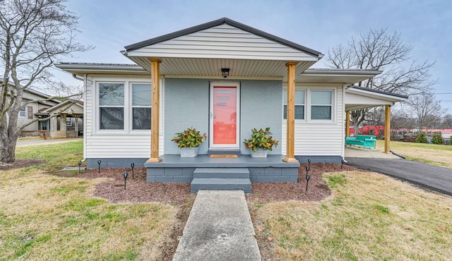 Charming Cave City Vacation Rental w/Fire Pit!