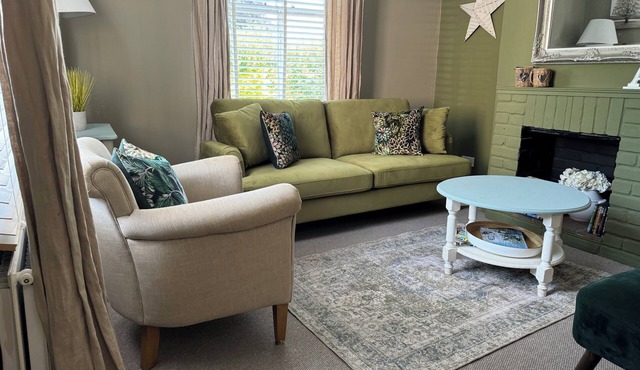 Charming Central City period home for 6. FREE CANCELLATIONS.