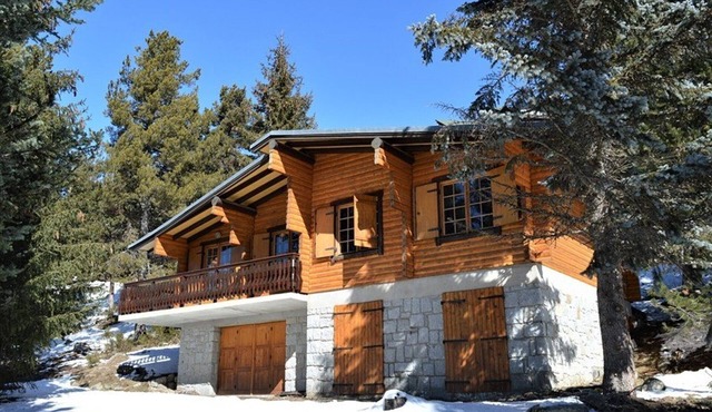 Charming Chalet for 6/7 - Fireplace, Balcony, WiFi, Garage - Bolquère, France