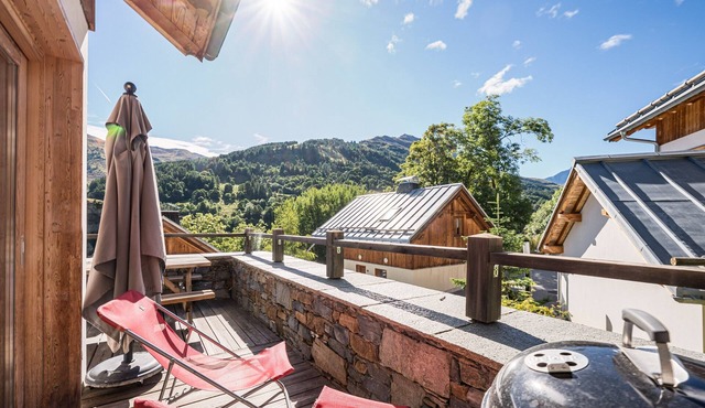 Charming Chalet for Ski & Mountain Stay