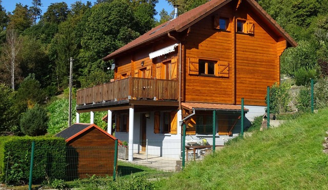 charming chalet in Hellert
