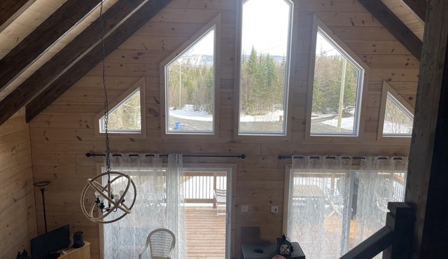 Charming chalet with WiFi in Saint-Donat