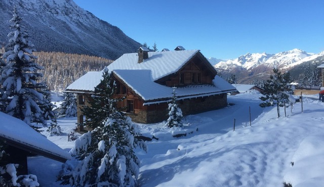 Charming chalet with view