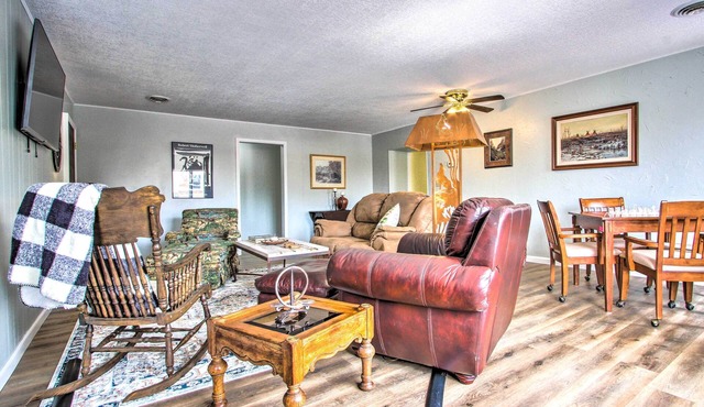 Charming Choteau Apartment: Central Location!