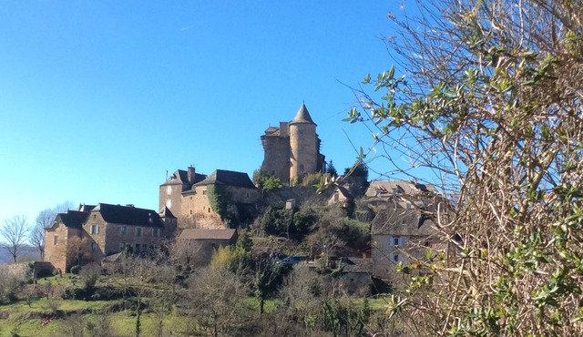 CHARMING COMFORT 15 minutes from Rodez