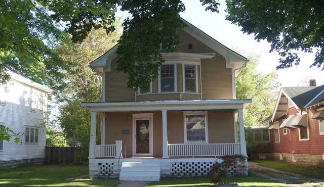 Charming Colonial Home with Private Chipping Green