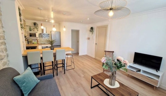 Charming, comfortable T3 near the center