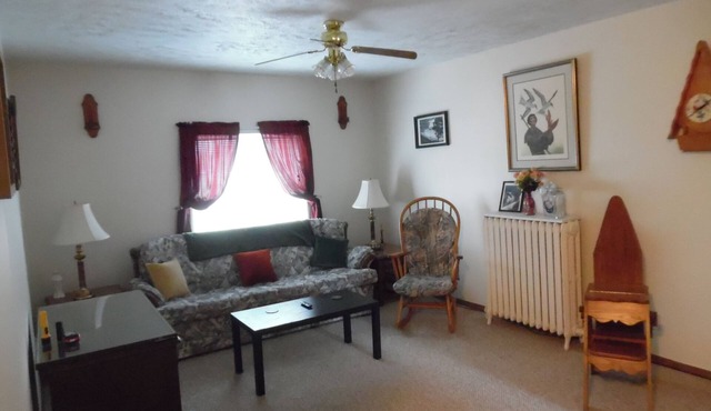 Charming, comfortable Inn/Guest House in Cresson, PA
