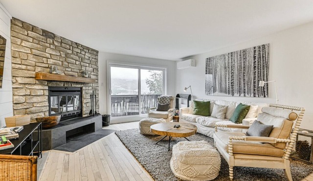 Charming Condo Mont-Tremblant-Lake Views