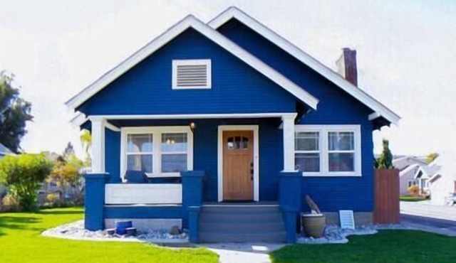Charming, Convenient Home Near Downtown