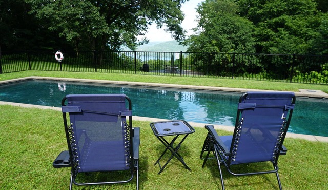 Charming Cooperstown country house with views of Lake Otsego