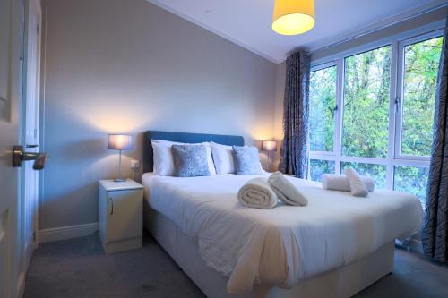 Charming Copse Corner Lodge - Spa Resort - Devon