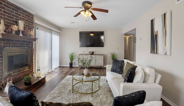 Charming corporate apartment with AC in Germantown