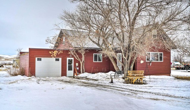 Charming Corral Creek Ranch House in Circle